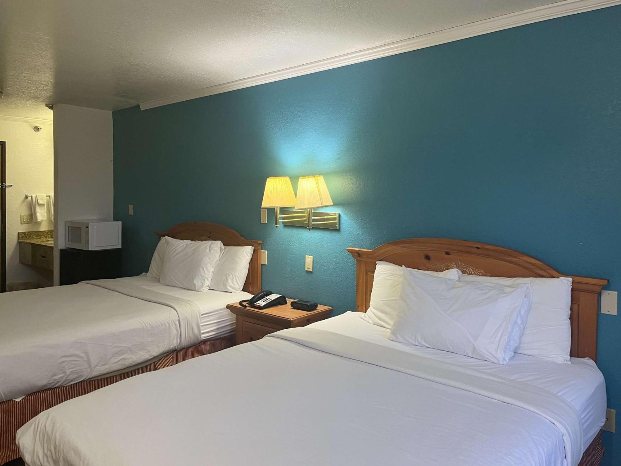 Motel 6 Portland, In Экстерьер фото